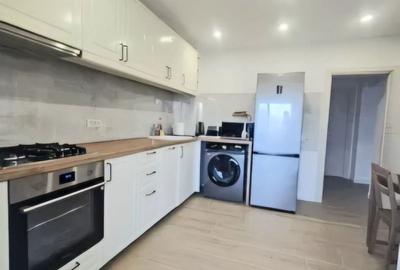 Apartament cu 3 camere semidecomandat în Tomis II - 1