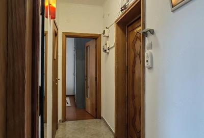 Apartament cu 2 camere decomandat în Tei - 1