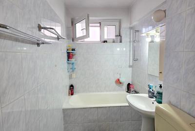 Apartament cu 3 camere semidecomandat, mobilat în Drumul Taberei - 11