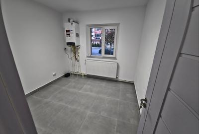 Spațiu Comercial Modern 3 camere Primul Chiriaș După Renovare – 49 mp - 8