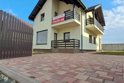 Casă cu 4 camere cu Teren 420 Mp în Sânpetru - 16