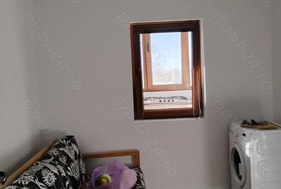 Vand apartament cu 2 camere decomandat etaj 1 Calarasi str Progresul - 5