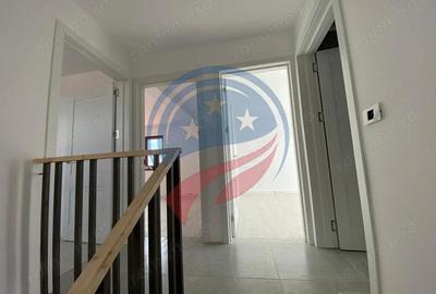 Casă cu Teren 250 Mp în Central - 2