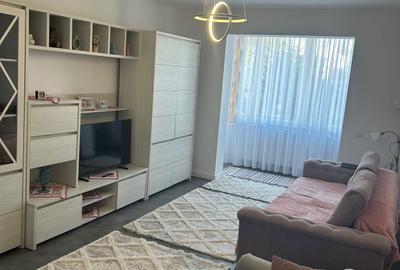 Apartament cu 2 camere decomandat în Tudor - 1