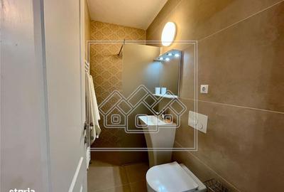 Apartament cu 3 camere decomandat în Trei Stejari - 8