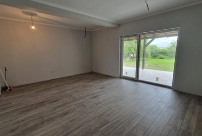 Proprietar Duplex P+M Cochet intrare Remetea - 159.900 Eur - 7