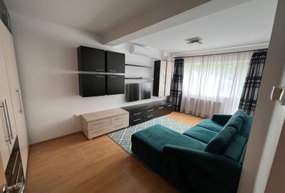 Garsonieră decomandată în Central - 7