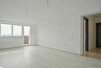 Apartament 2 camere, decomandat - zona Sanpetru