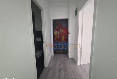 Garsonieră decomandată în Cug - 9