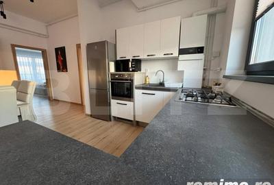 Apartament cu 3 camere semidecomandat în Cetate - 6