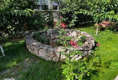 Casă cu 7 camere cu Teren 600 Mp în Central - 18