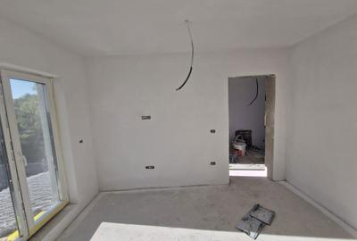 Casă cu 4 camere în Sacoșu Turcesc - 4