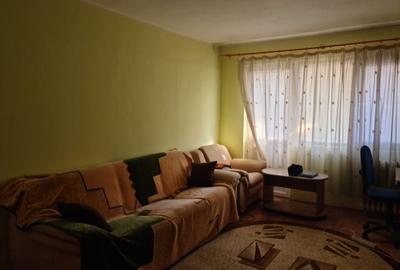 Apartament cu 2 camere decomandat în Malu Roșu - 2