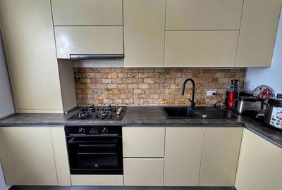 Casă cu 3 camere cu Teren 250 Mp în Domnești - 1