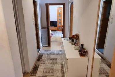2 camere BRD Sebastian, proprietar - 6