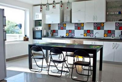 Spațiu comercial, de 322 mp, în Central - 6