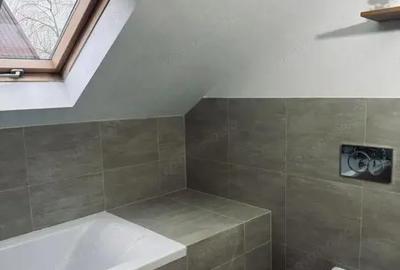 Casă cu 5 camere cu Teren 300 Mp în Rădăuți - 4