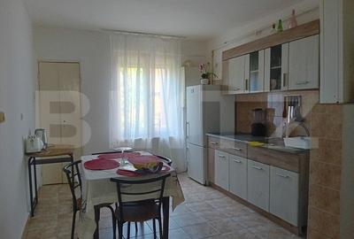 Apartament cu 3 camere, 70mp, etaj 3/4, zona Dumbrava 2 - 4