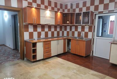 Casă cu 4 camere în Ștefănești - 18