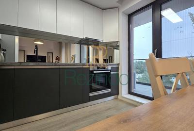 Studio dublu modern gata de mutat, in ansamblu premiat - 3