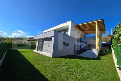 Casă cu 4 camere cu Teren 583 Mp în Rădaia - 4