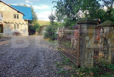 Casa individuala, 6 camere, 100mp, 1700 mp teren, zona loc.Patrauti