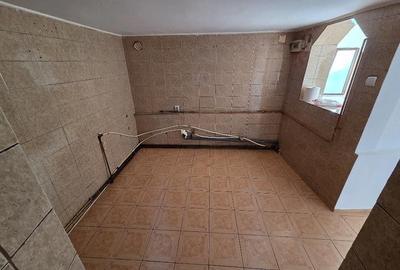 Casă cu Teren 25 Mp în Dâncu - 2