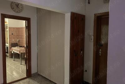 Apartament cu 3 camere decomandat, mobilat în Dacia - 3