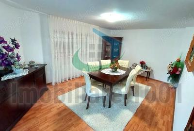 Casă cu 6 camere cu Teren 1061 Mp în Săcălășeni - 14
