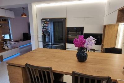 Duplex cu 5 camere cu Piscina în Tunari - 4