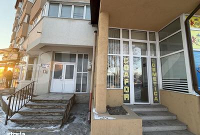 Spațiu comercial, de 38 mp, în Central - 6