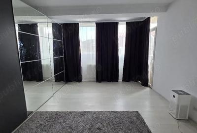 Casă cu 4 camere cu Teren 250 Mp în Central - 2
