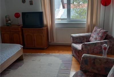 Casă cu 4 camere cu Teren 241 Mp în Central