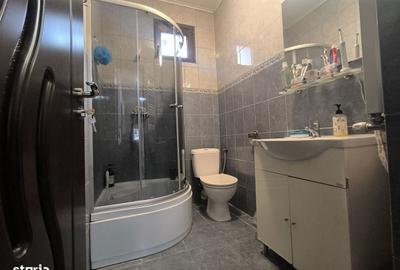 Casă cu 4 camere cu Teren 458 Mp în Săbăreni - 3