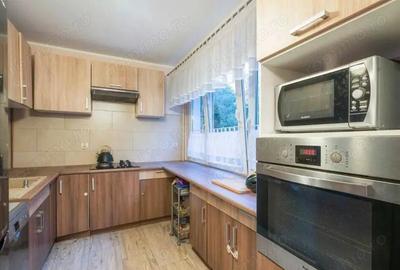 Garsoniera in zona Universitate - 2