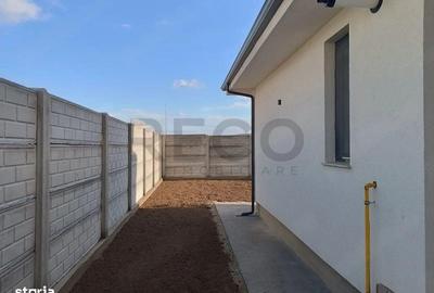 Casă cu 4 camere cu Teren 503 Mp în Oșorhei - 1