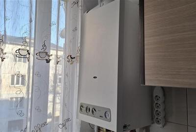 Apartament cu 2 camere decomandat, mobilat în Sud - 3