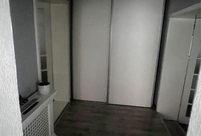 Casă cu 4 camere în Central - 1