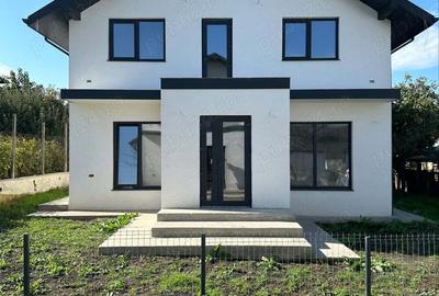 Casă cu 4 camere în Huși - 9