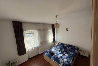 Casa cu 2 apartamente, 5 camere, 140 mp, zona Turnisor - 13