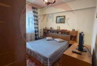Apartament cu 3 camere decomandat, mobilat în Calea București - 2