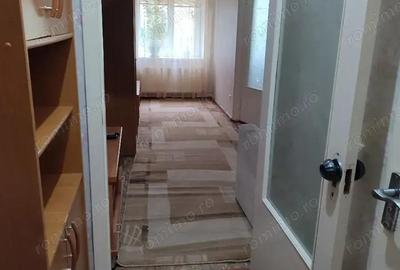 Garsonieră în Buziașului