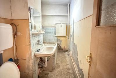 Apartament cu 3 camere decomandat în Giulești - 13