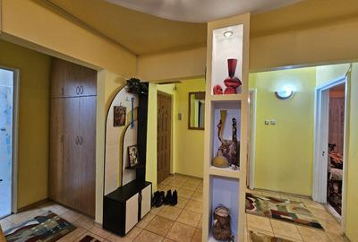 Apartament cu 4 camere decomandat în Bejan - 16