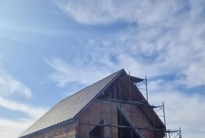 Casă cu 4 camere cu Teren 750 Mp în Cătălina - 11