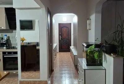 Apartament cu 3 camere decomandat în Tudor - 3