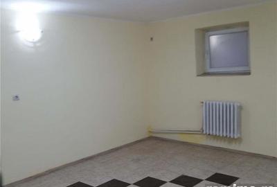 Spațiu comercial, de 62 mp, în Central