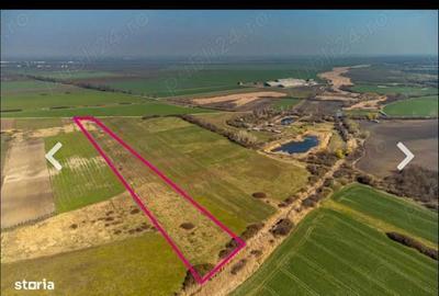 Teren de 14300 mp, în Central - 5