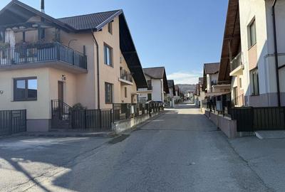 Casă cu 4 camere în Bujoreni - 7