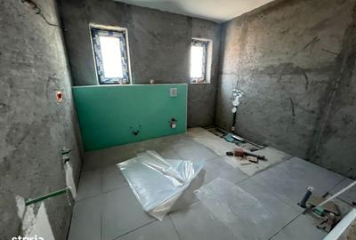 Casă cu 4 camere în Mărăcineni - 2